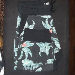 CARBON cotton capris, size L